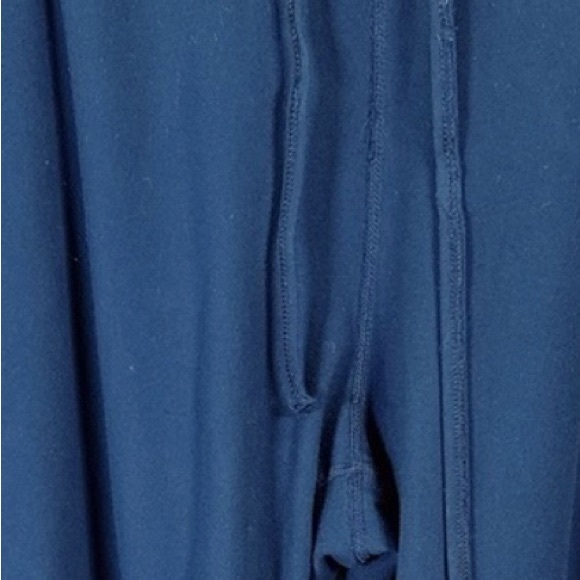 Lululemon sweats - Picture 8 of 9